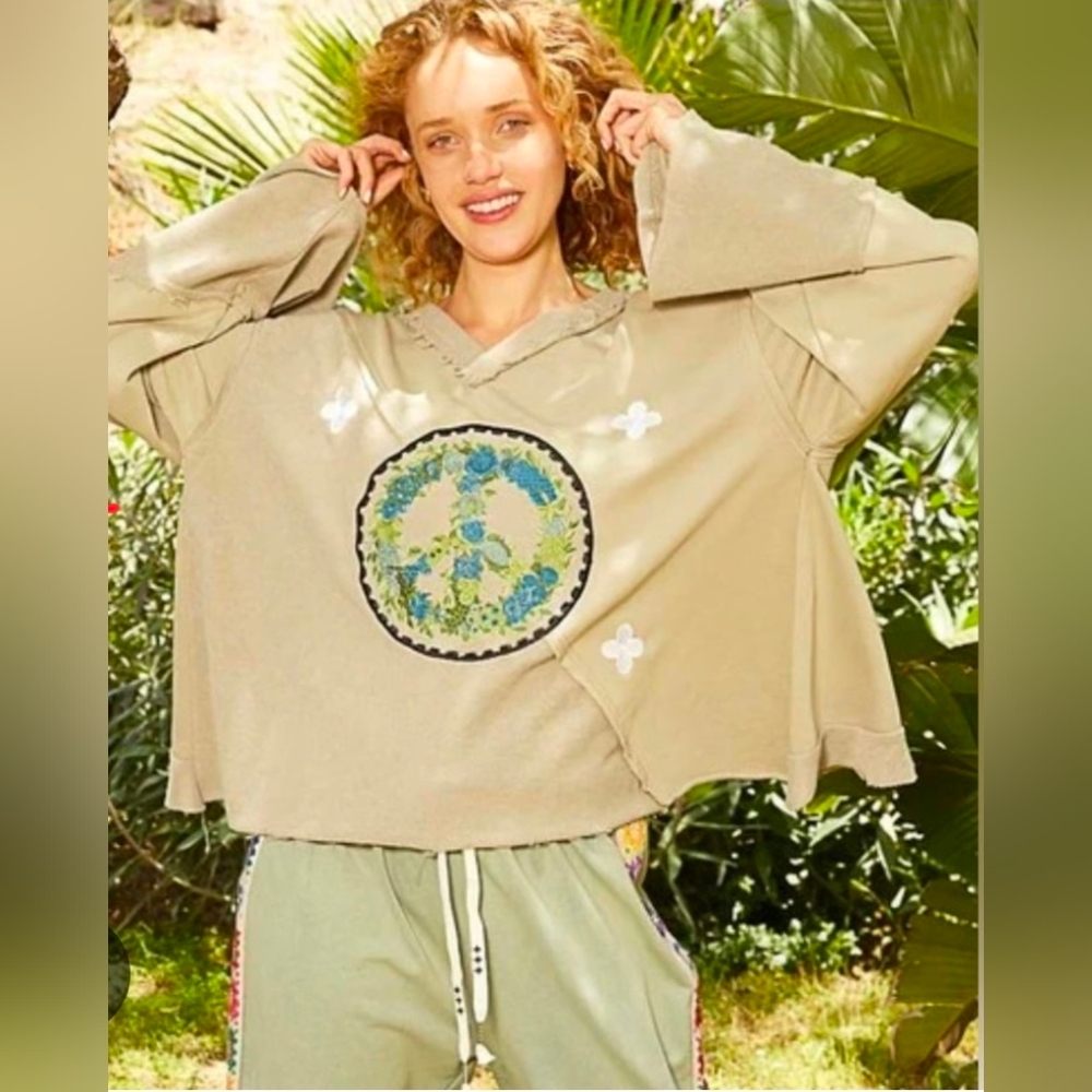 POL Reversible World Peace Oversized Sweater L NwOT